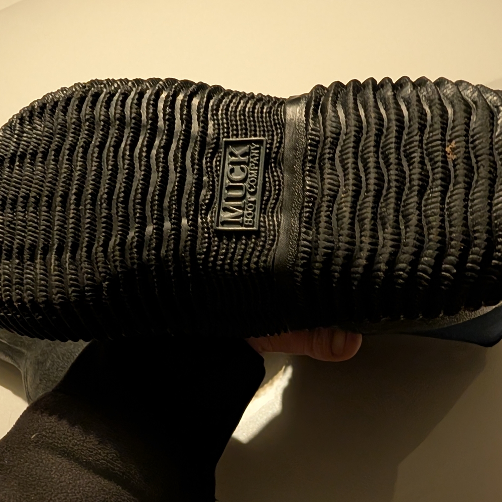 Black and Blue Neoprene Boots - Picture 5 of 8